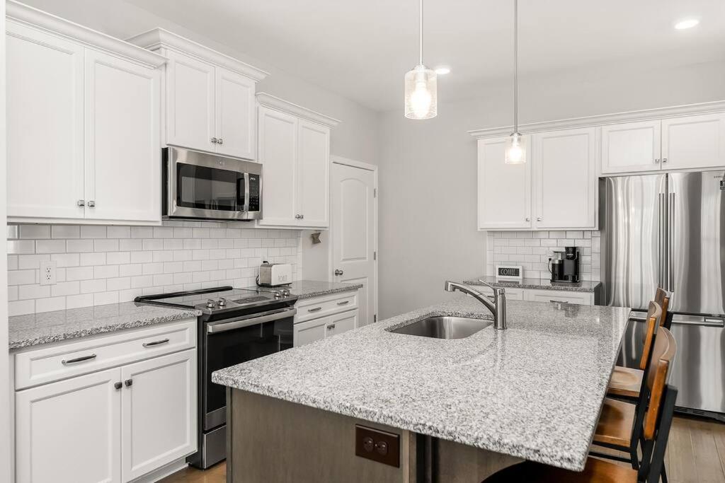 Beautiful Home With Lake And Marina Access, Firepit, Golf Cart Included Estill Springs Экстерьер фото